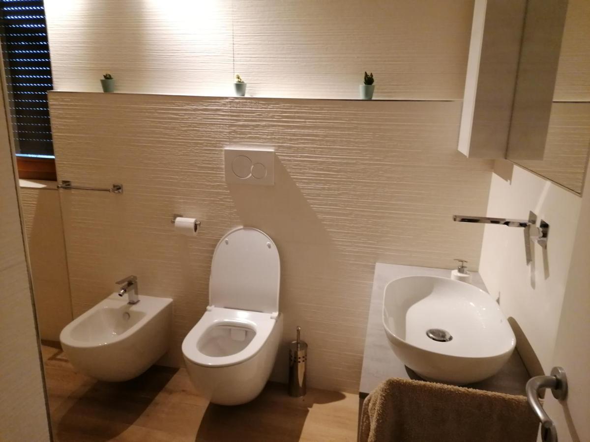 Appartement Ca' Dei Cigni à Calceranica al Lago Chambre photo